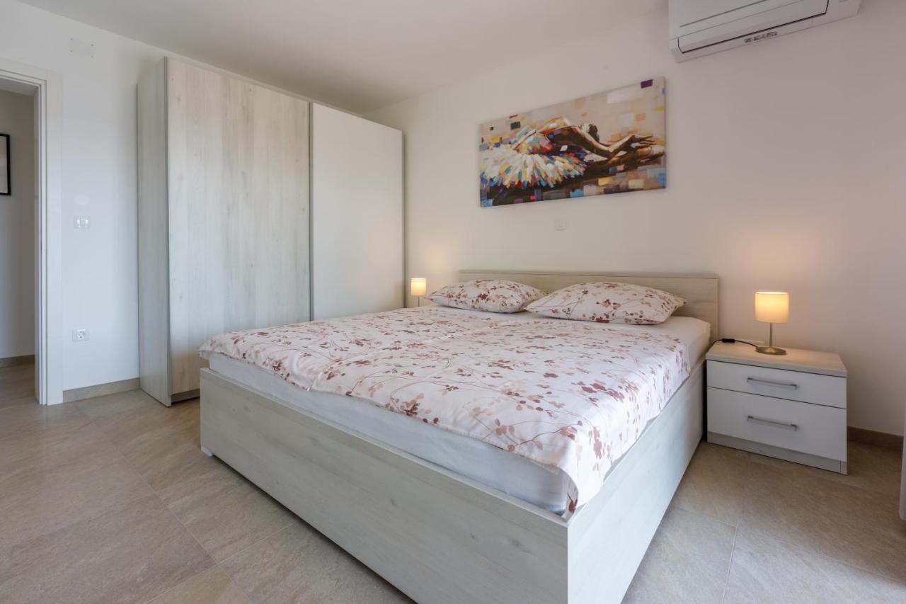 Apartamento Anton 3 Crikvenica Exterior foto